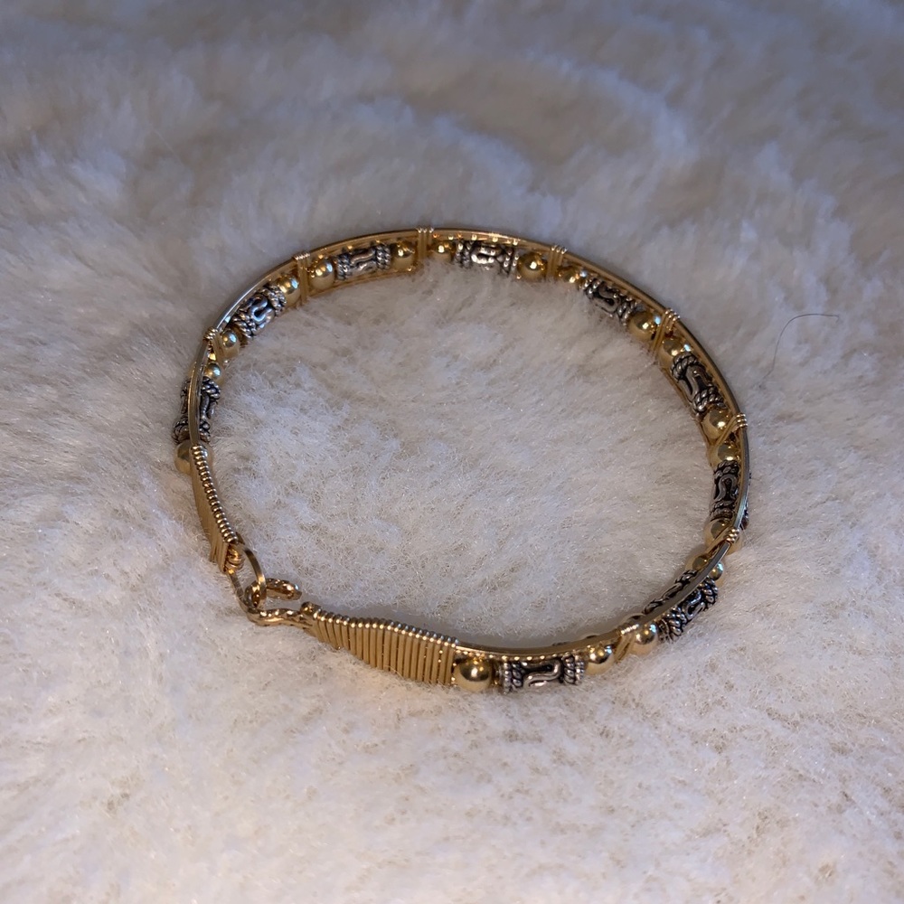 Gold Bangle - Picture 2 of 4